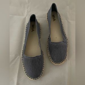 Mia Denim Espadrilles Sz 7 but runs small Never Used. New Condition